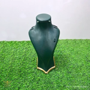 مانکن طرح آیسا پارچه سبز پوست اسبی